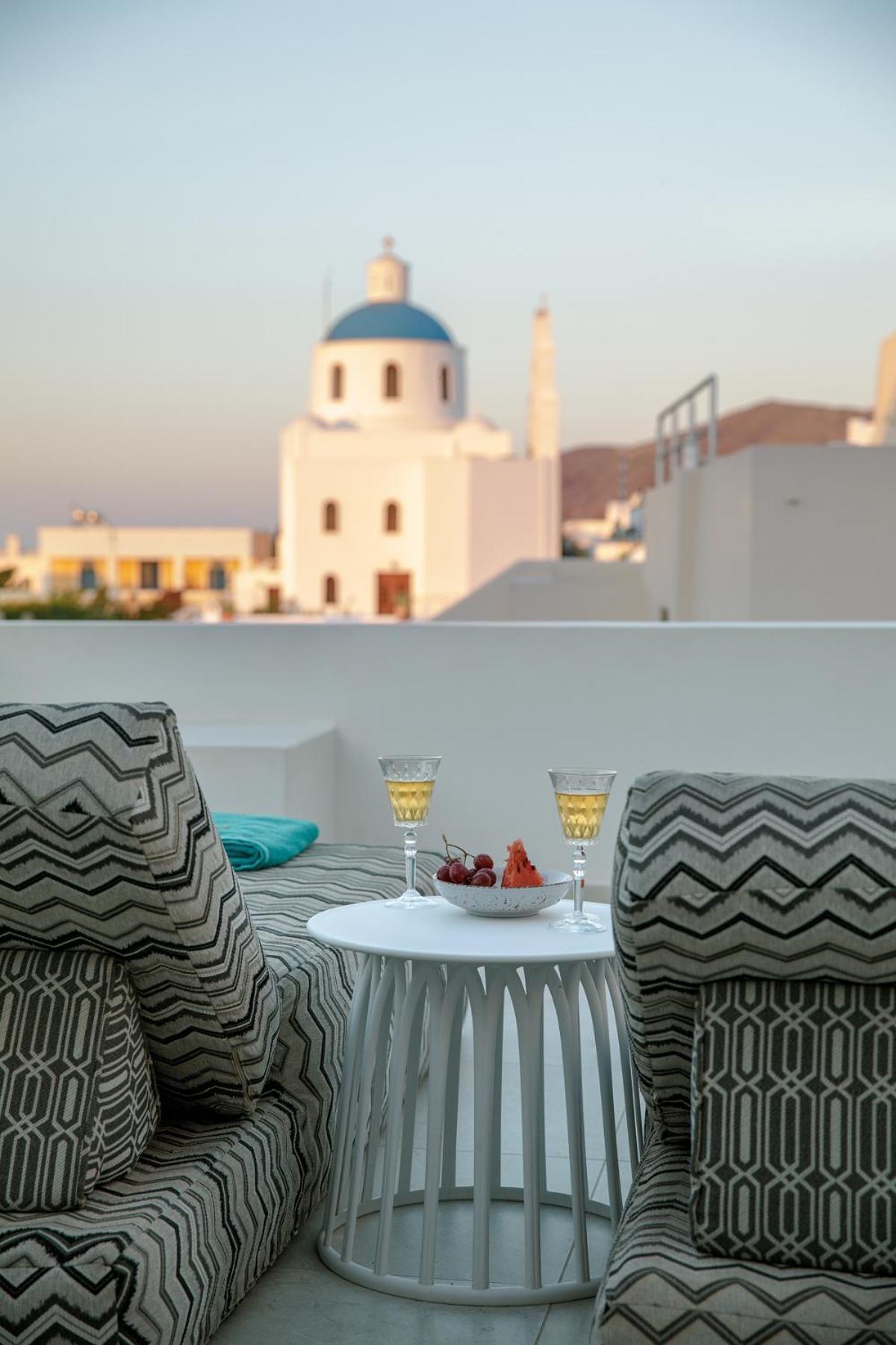 La Madeleine Oia Bed & Breakfast ภายนอก รูปภาพ