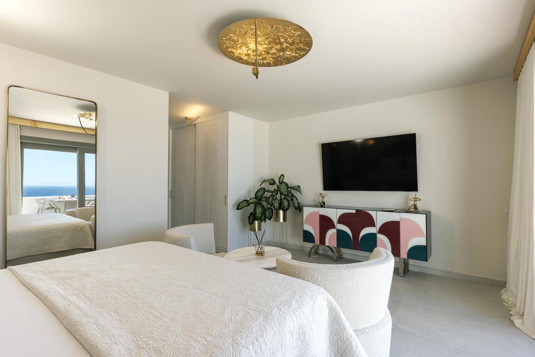 La Madeleine Oia Bed & Breakfast ภายนอก รูปภาพ