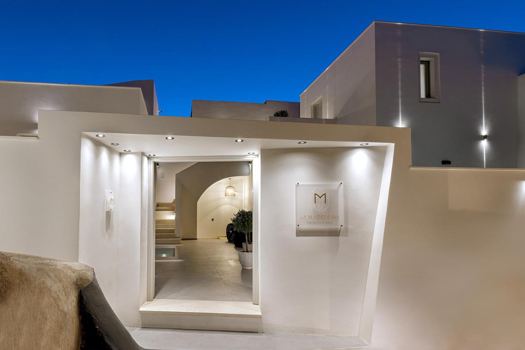 La Madeleine Oia Bed & Breakfast ภายนอก รูปภาพ